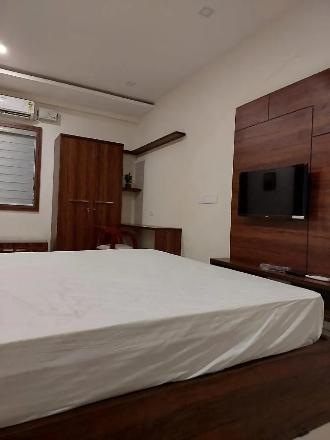 Burak Inn Kannur